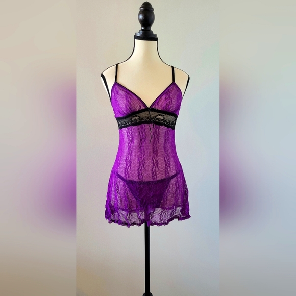 Lace Babydoll with Matching Thong - Picture 1 of 6